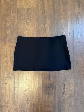 Classic Black mini skirt